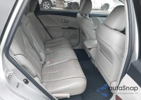 2010 Toyota Venza Base V6 z USA, uszkodzony, nr VIN 4T3BK3BB7AU045274